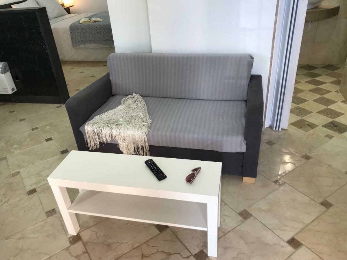 Loft Arco Del Cristo. Apartment Caces Екстериор снимка