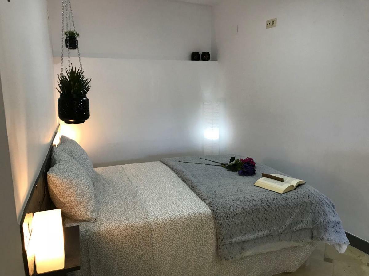Loft Arco Del Cristo. Apartment Caces Екстериор снимка
