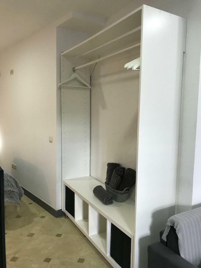 Loft Arco Del Cristo. Apartment Caces Екстериор снимка