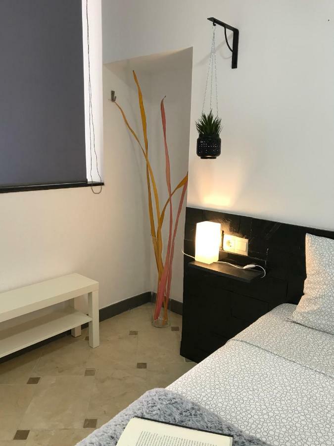 Loft Arco Del Cristo. Apartment Caces Екстериор снимка